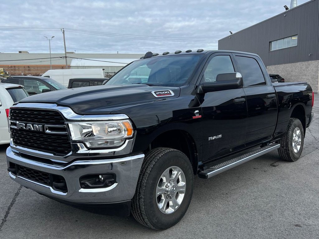 2500 Big Horn Crewcab Cummins Diesel 2022 à St-Jean-Sur-Richelieu, Québec - 1 - w1024h768px