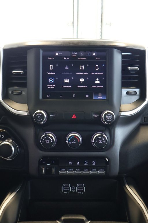 Ram 2500 Big Horn Crewcab 6.4L V8 Sport 2022 à St-Jean-Sur-Richelieu, Québec - 15 - w1024h768px