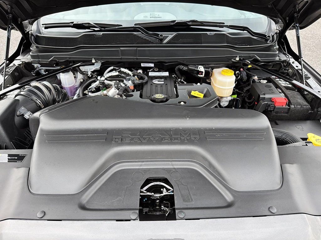 Ram 2500 LARAMIE 2025 à Sherbrooke, Québec - 8 - w1024h768px