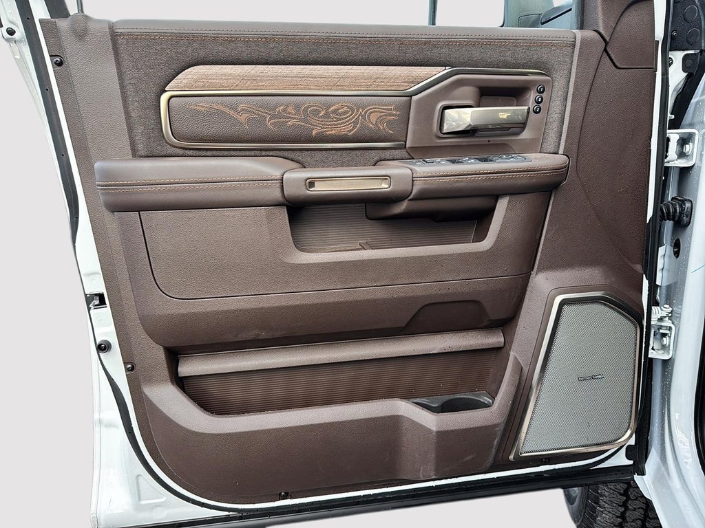 2026 Ram 2500 LIMITED LONGHORN in St-Jean-Sur-Richelieu, Quebec - 11 - w1024h768px