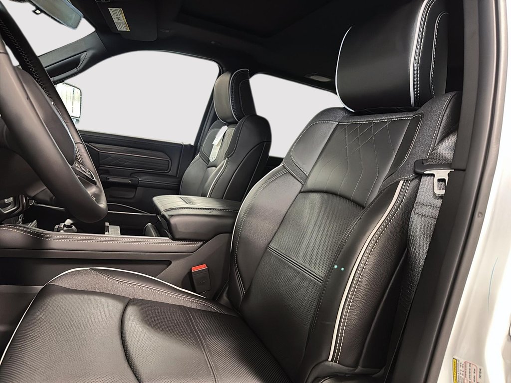 2026 Ram 2500 LIMITED in Sherbrooke, Quebec - 9 - w1024h768px