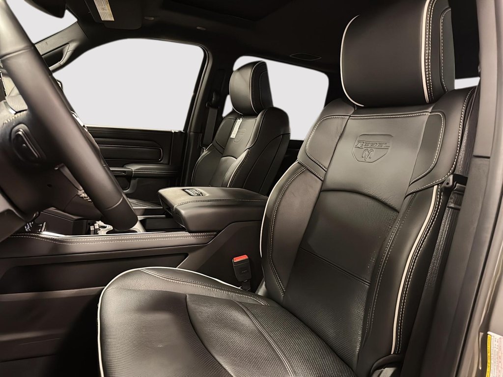 Ram 2500 REBEL 2026 à Sherbrooke, Québec - 9 - w1024h768px