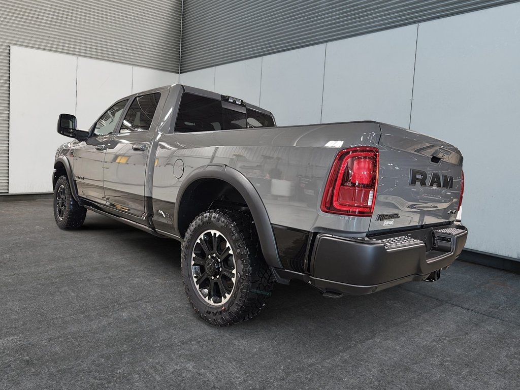 Ram 2500 REBEL 2026 à Sherbrooke, Québec - 4 - w1024h768px