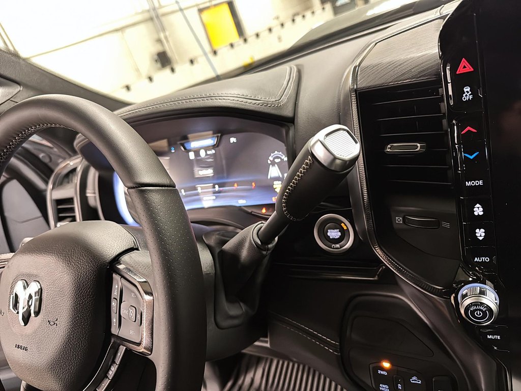 Ram 2500 REBEL 2026 à Sherbrooke, Québec - 15 - w1024h768px