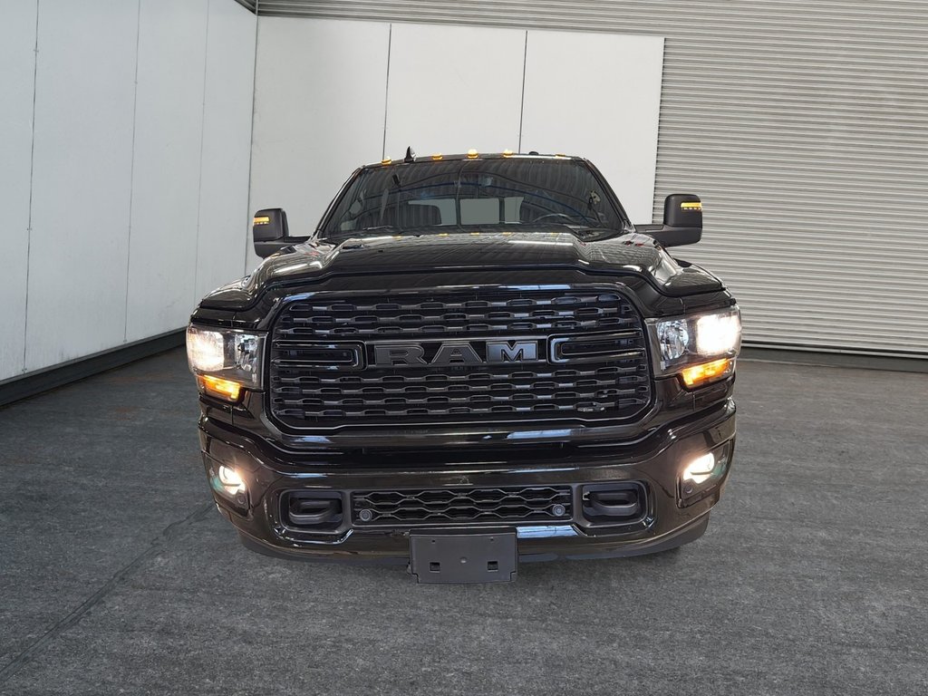 Ram 3500 Big Horn 2023-1