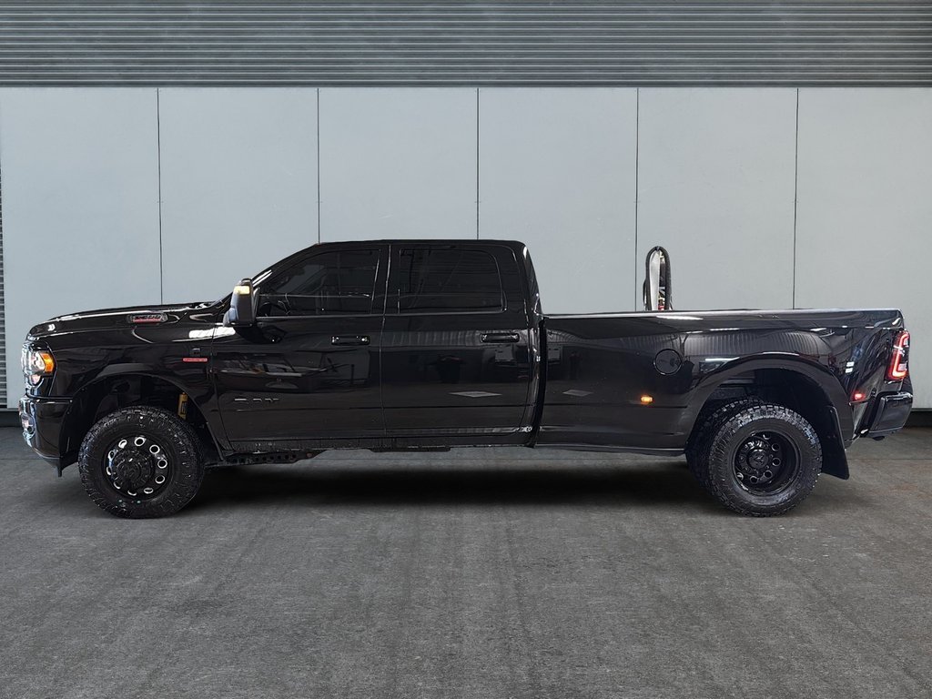 Ram 3500 Big Horn 2023-4