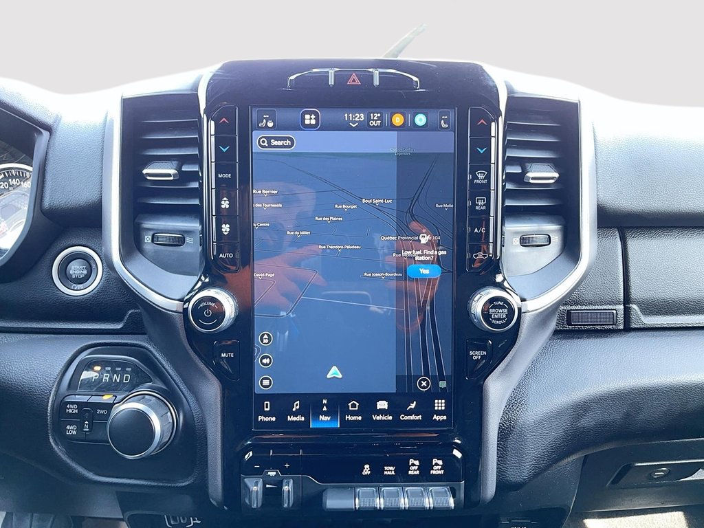 Ram 3500 Big Horn Night Crewcab V8 4X4 2024 à St-Jean-Sur-Richelieu, Québec - 19 - w1024h768px