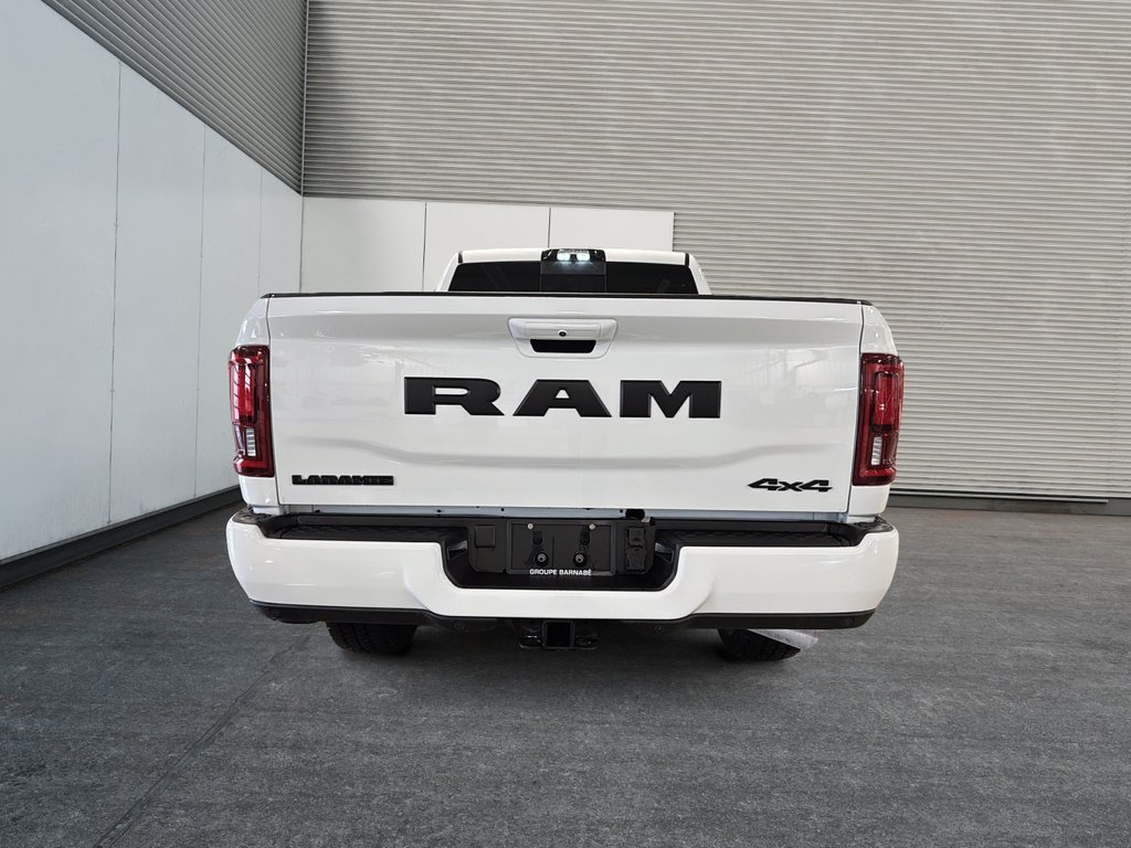 2025 Ram 3500 LARAMIE in Sherbrooke, Quebec - 3 - w1024h768px