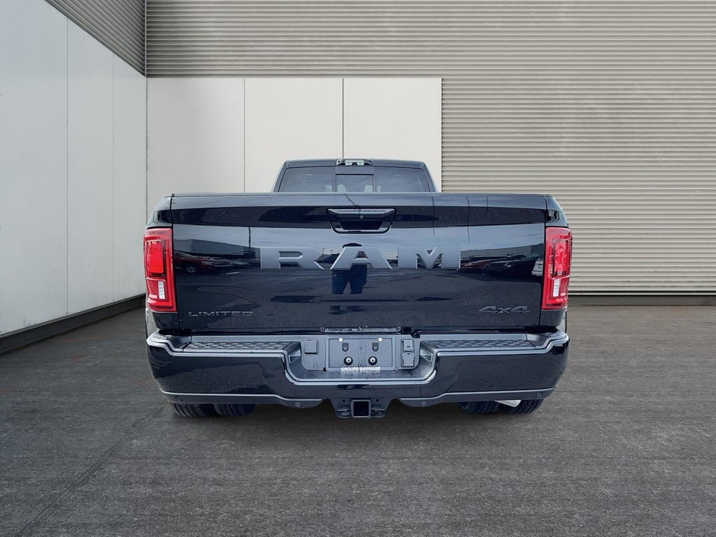 2026 Ram 3500 LIMITED in St-Jean-Sur-Richelieu, Quebec - 3 - w1024h768px