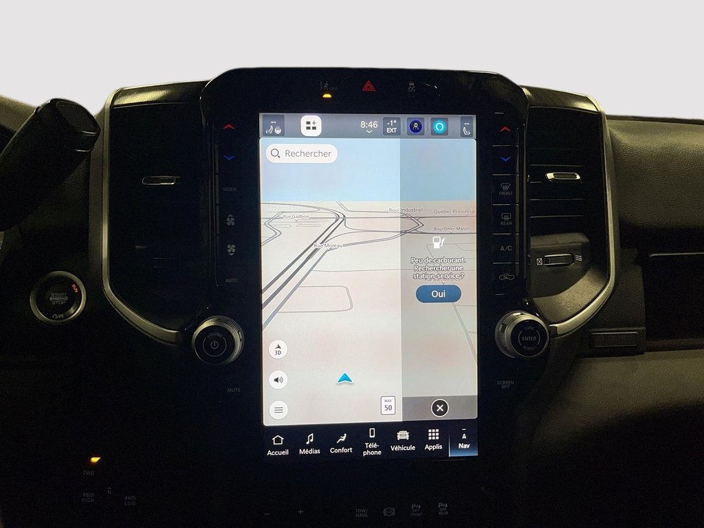 2026 Ram 3500 BIG HORN in Sherbrooke, Quebec - 18 - w1024h768px