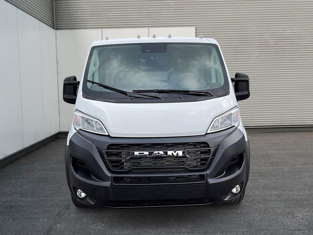 Ram PROMASTER CARGO VAN 1500 TRADESMAN W/ PASS SEAT 2025 à Sherbrooke, Québec - 2 - w1024h768px