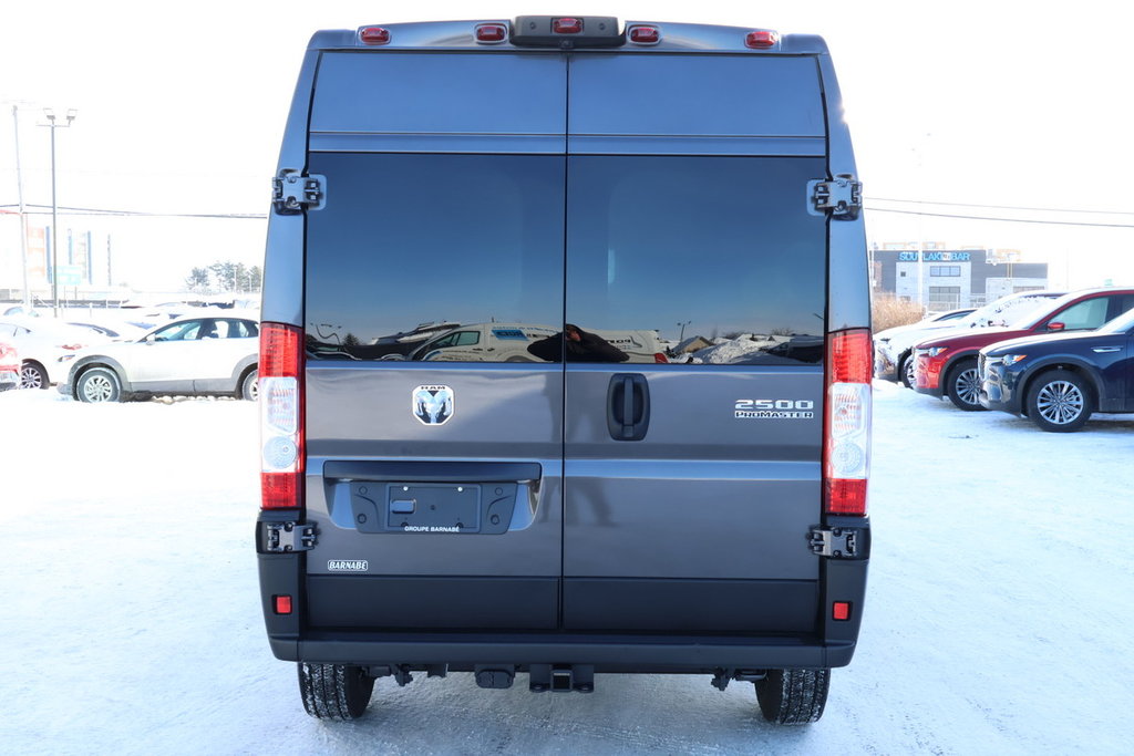 Ram PROMASTER CARGO VAN 2500 TRADESMAN W/ PASS SEAT 2025 à St-Jean-Sur-Richelieu, Québec - 6 - w1024h768px