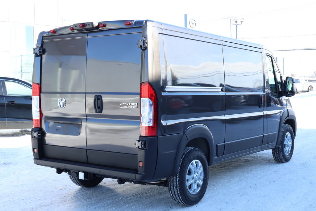 2025 Ram PROMASTER CARGO VAN 2500 SLT+ in St-Jean-Sur-Richelieu, Quebec - 7 - w1024h768px