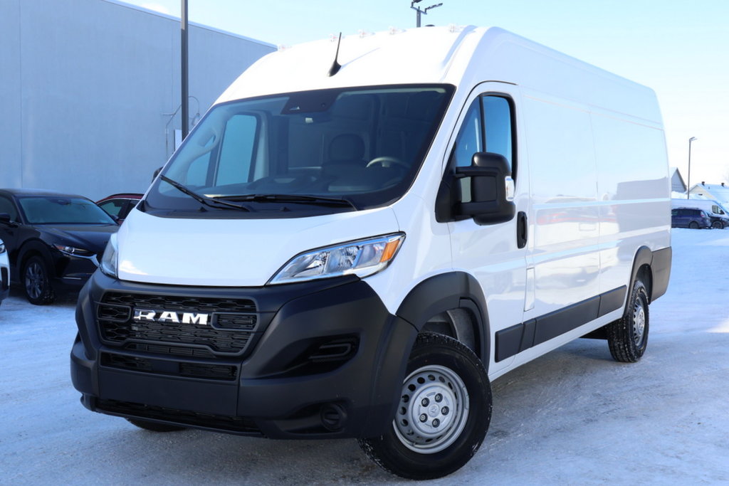 2025 Ram PROMASTER CARGO VAN 3500 TRADESMAN W/ PASS SEAT in St-Jean-Sur-Richelieu, Quebec - 1 - w1024h768px