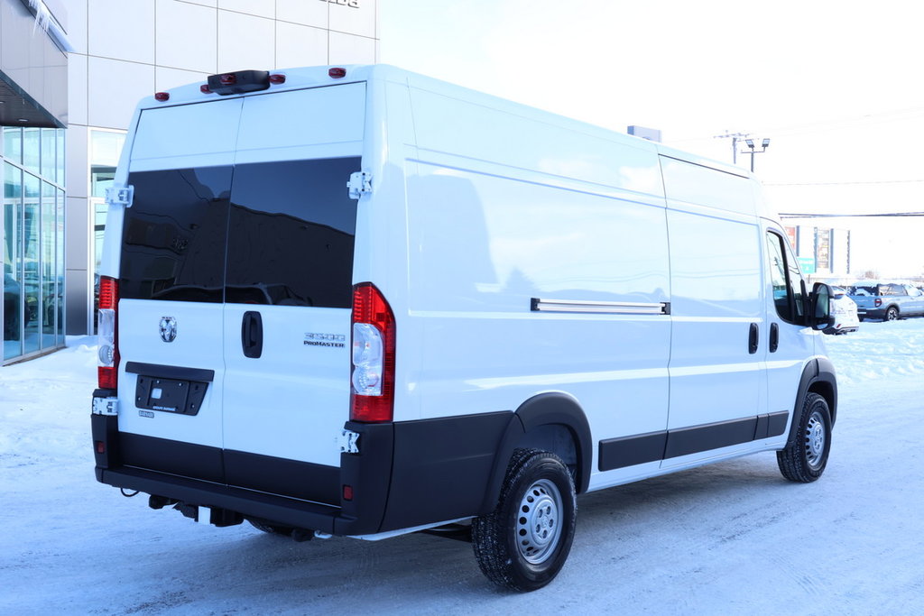 2025 Ram PROMASTER CARGO VAN 3500 TRADESMAN W/ PASS SEAT in St-Jean-Sur-Richelieu, Quebec - 7 - w1024h768px