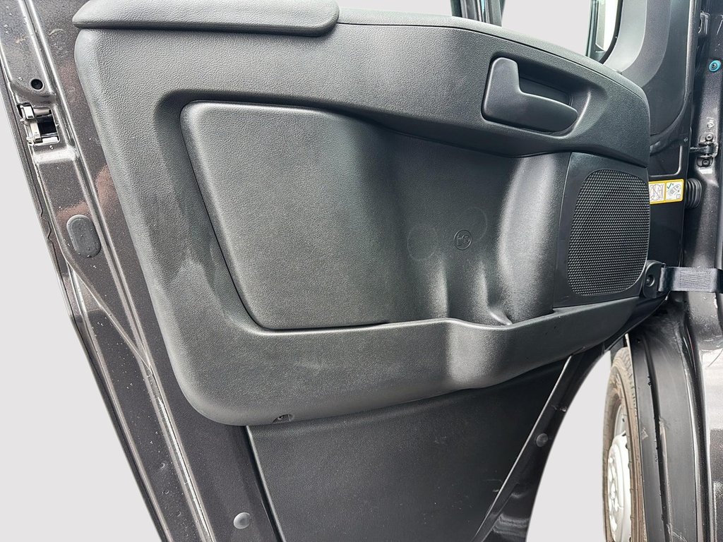 2025 Ram Promaster Cargo Van 3500 TRADESMAN W/ PASS SEAT in St-Jean-Sur-Richelieu, Quebec - 11 - w1024h768px
