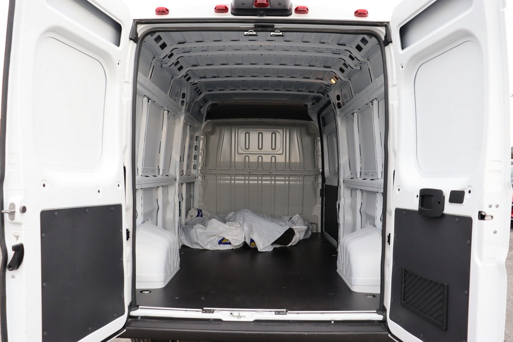 2023  ProMaster Cargo Van 2500 HIGHROOF ALLONGÉE 159 in St-Jean-Sur-Richelieu, Quebec - 7 - w1024h768px