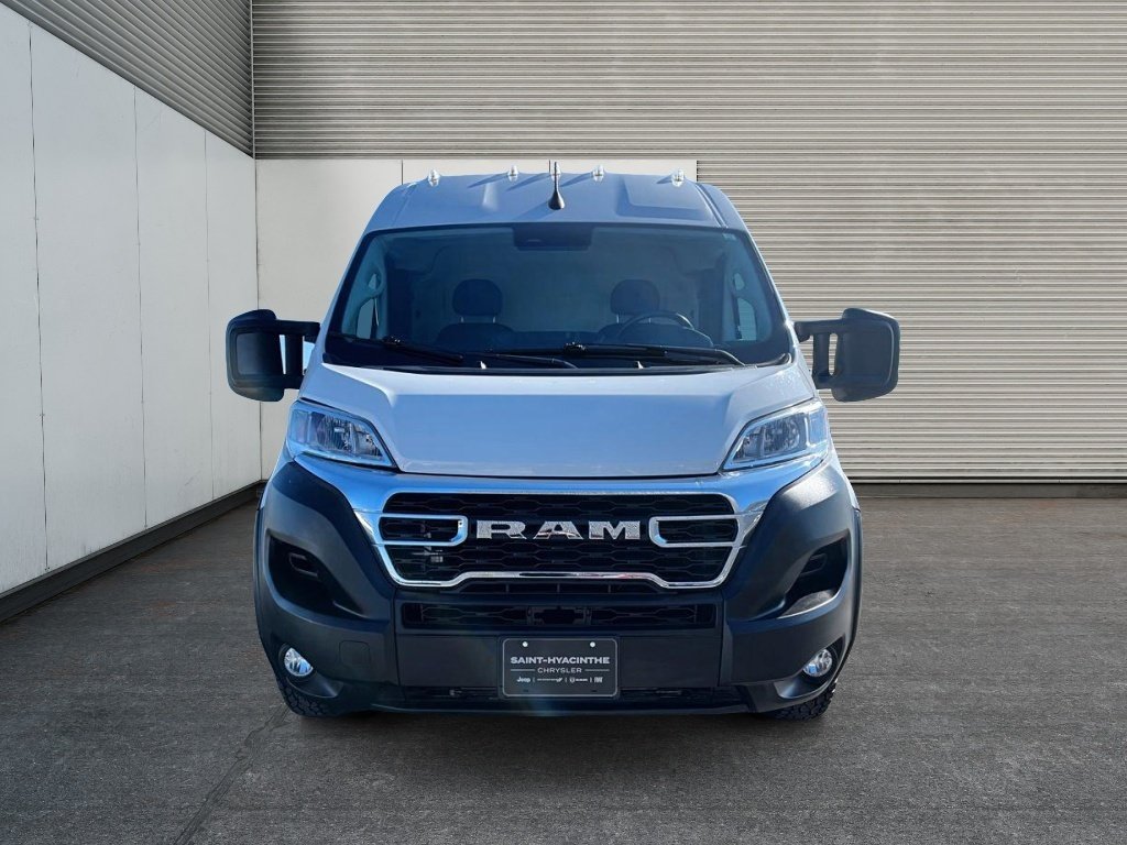 Ram ProMaster Cargo Van 2500 159'' HIGH ROOF // CARPLAY & ANDROID AUTO 2023 à St-Jean-Sur-Richelieu, Québec - 2 - w1024h768px