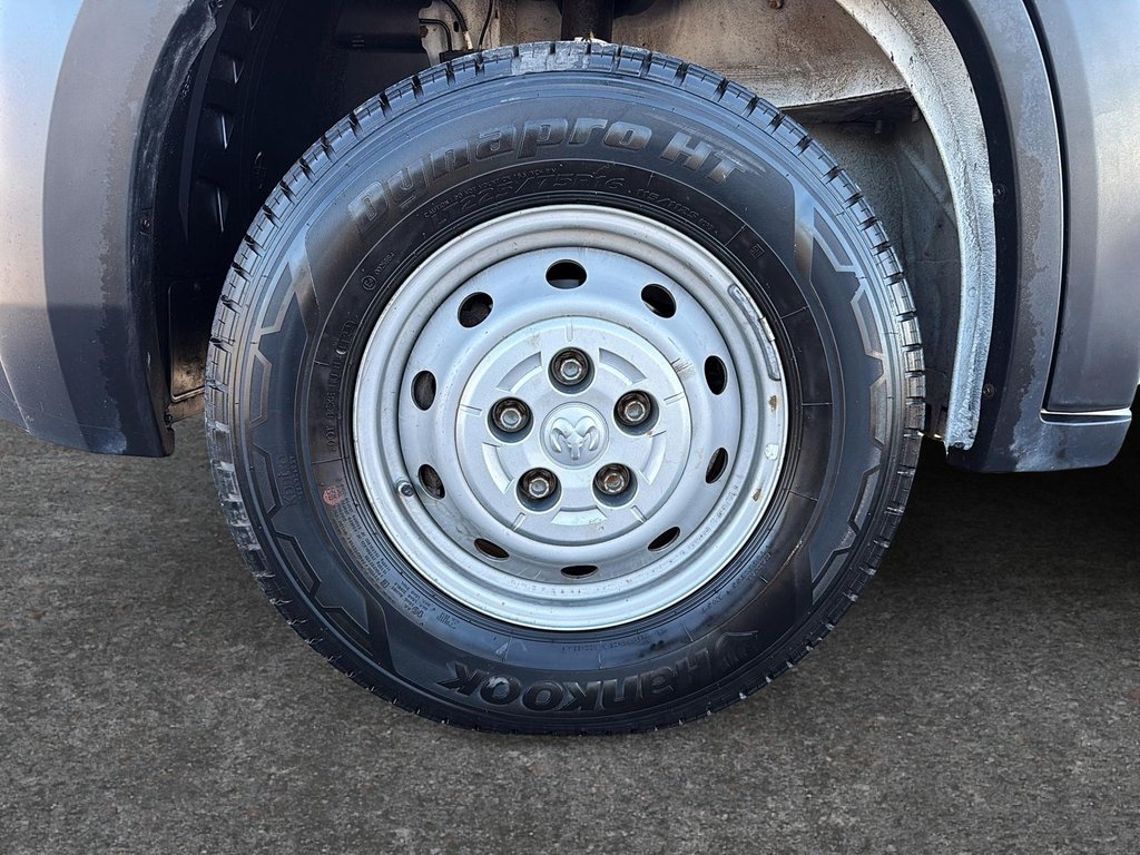 Ram ProMaster Cargo Van 2500 2023-6