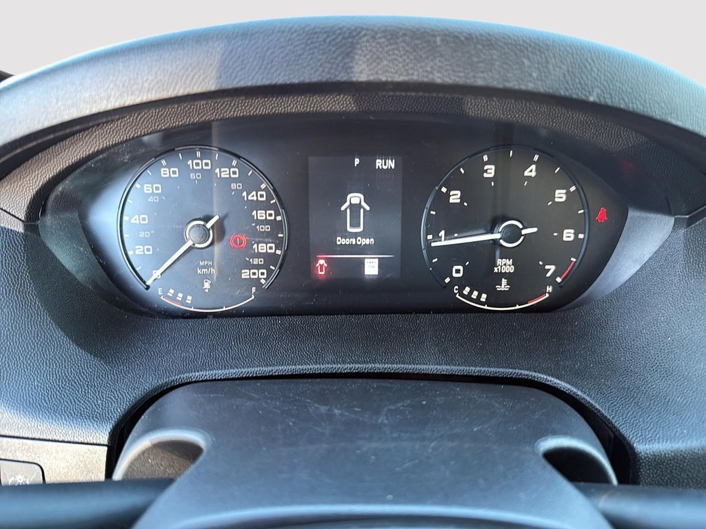 2023 Ram ProMaster Cargo Van 2500 in St-Jean-Sur-Richelieu, Quebec - 13 - w1024h768px