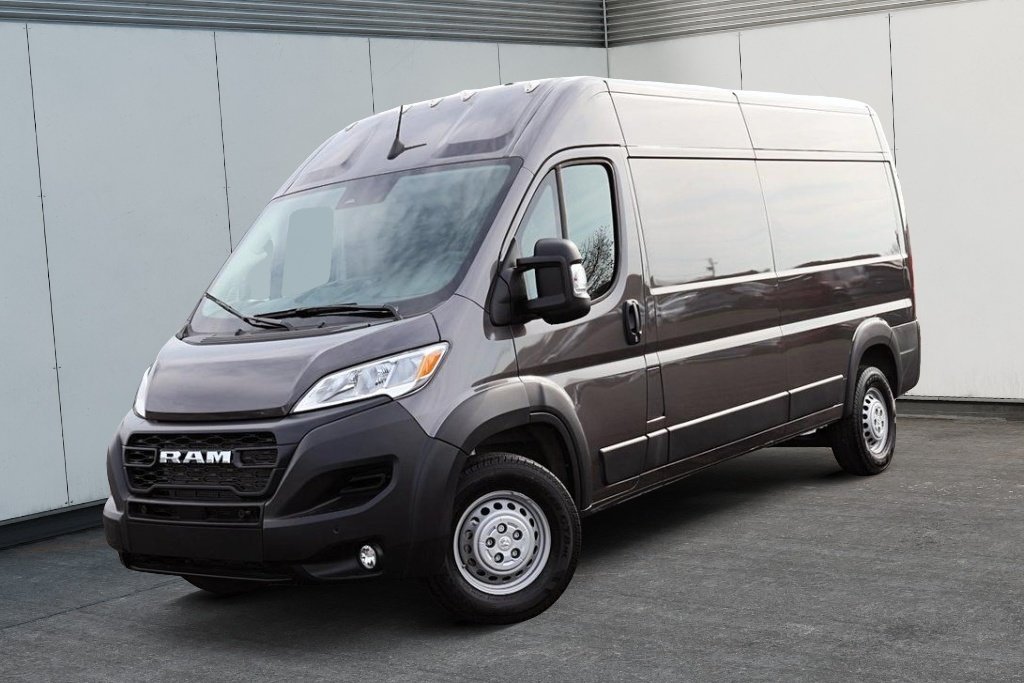 Ram ProMaster Cargo Van 2500 HIGHROOF 159 ALLONGÉE 2024 à St-Jean-Sur-Richelieu, Québec - 1 - w1024h768px