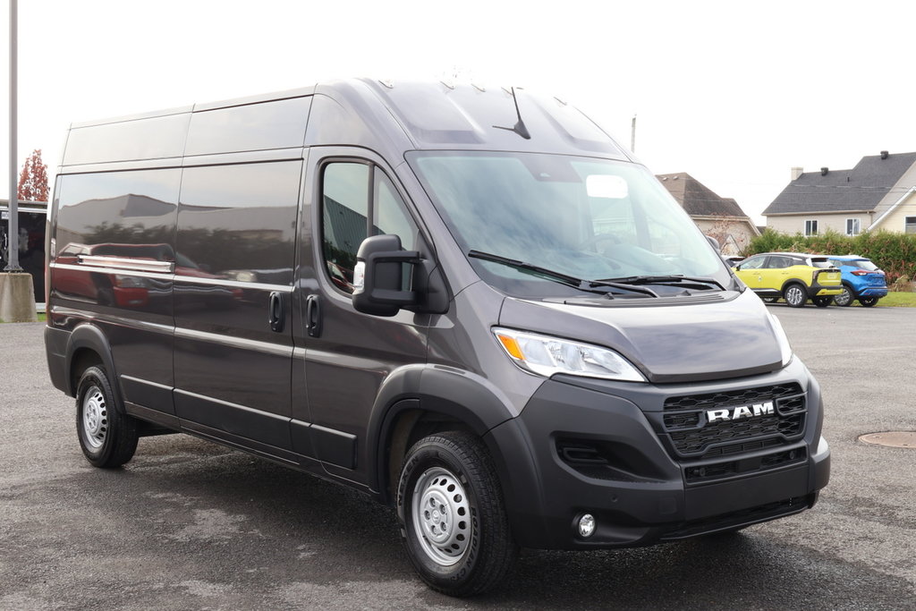 2024  ProMaster Cargo Van 2500 HIGHROOF 159 ALLONGÉE in St-Jean-Sur-Richelieu, Quebec - 4 - w1024h768px