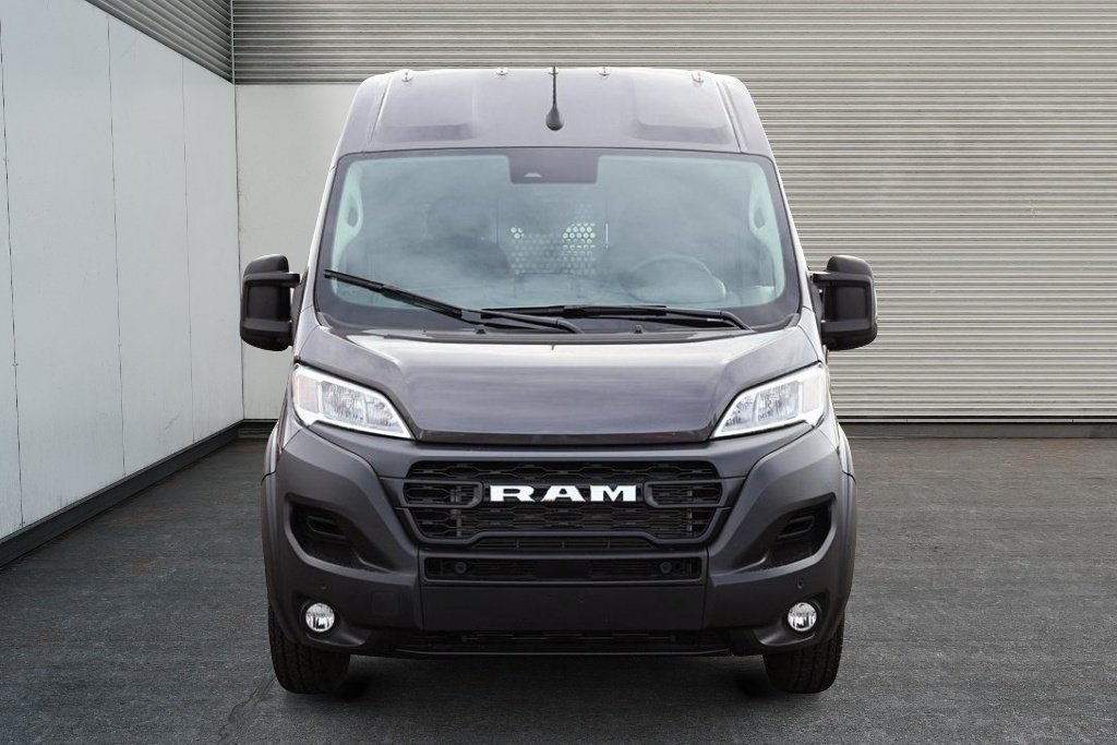Ram ProMaster Cargo Van 2500 HIGHROOF 159 ALLONGÉE 2024 à St-Jean-Sur-Richelieu, Québec - 2 - w1024h768px