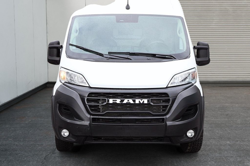 2024 Ram ProMaster Cargo Van 3500 HIGHROOF 159 ALLONGÉE in St-Jean-Sur-Richelieu, Quebec - 2 - w1024h768px
