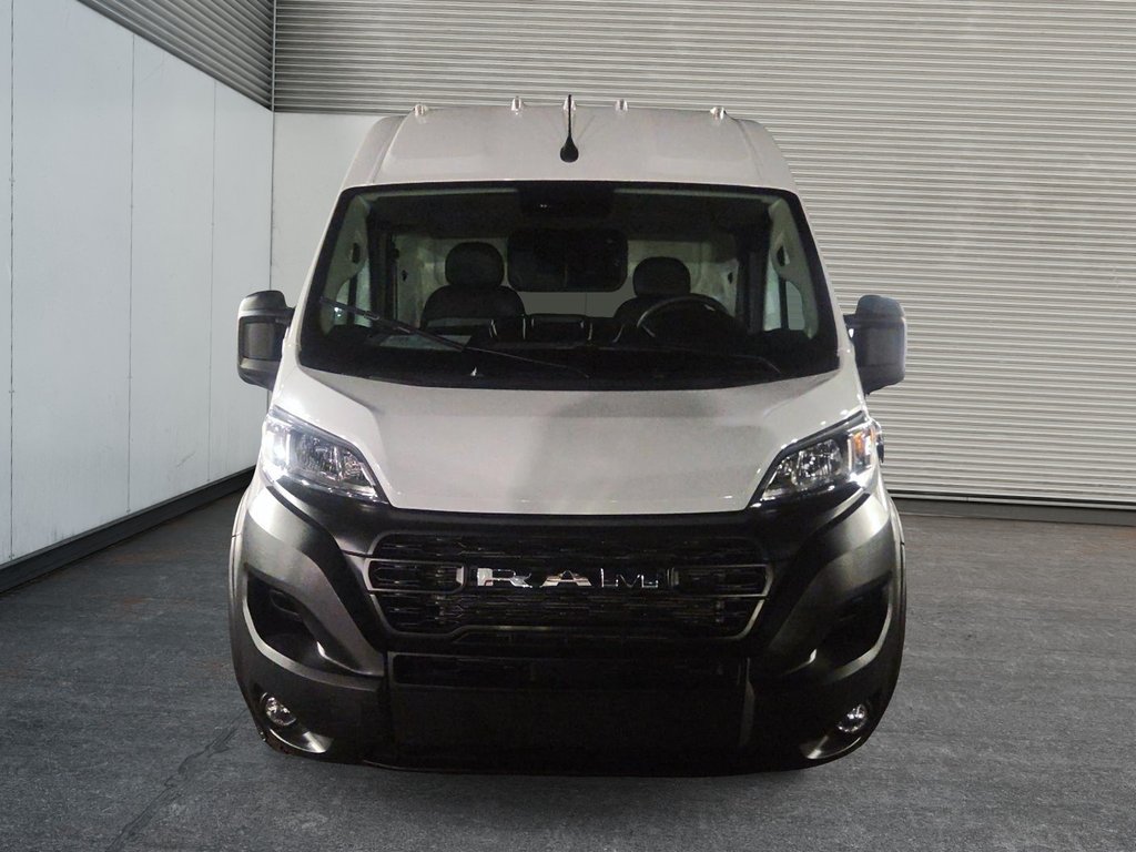 2025 Ram ProMaster Cargo Van 2500 HIGH ROOF ** 136 WB ** in St-Jean-Sur-Richelieu, Quebec - 2 - w1024h768px