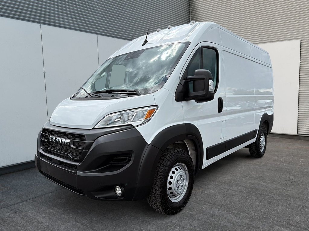 2025 Ram ProMaster Cargo Van Tradesman in St-Jean-Sur-Richelieu, Quebec - 1 - w1024h768px