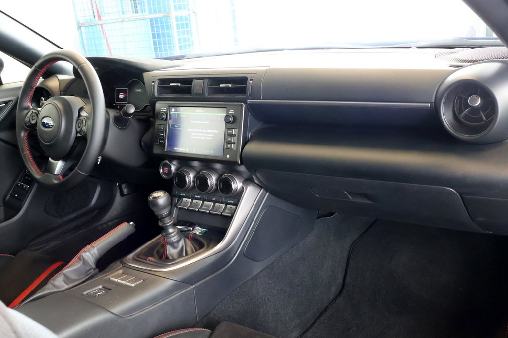 Subaru BRZ Sport-tech 2022 à St-Jean-Sur-Richelieu, Québec - 11 - w1024h768px