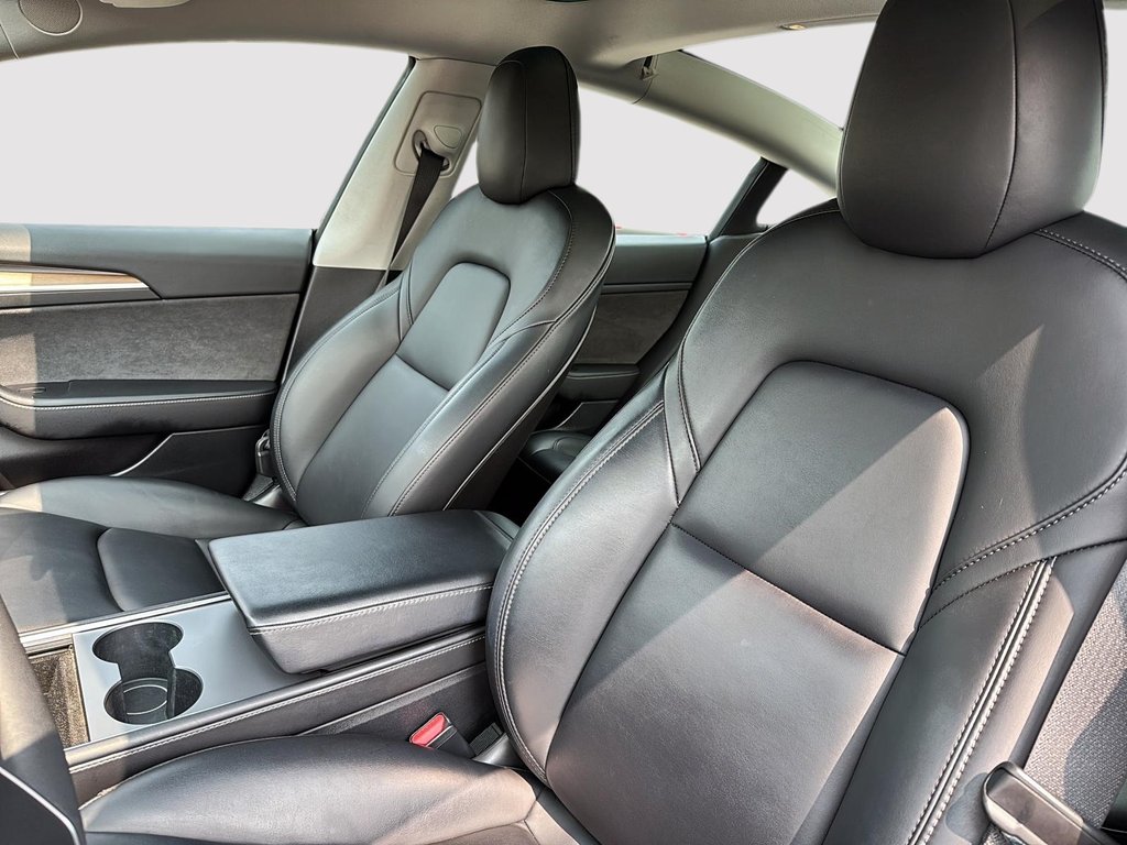 Tesla MODEL 3 SR+ 2021 à St-Jean-Sur-Richelieu, Québec - 9 - w1024h768px