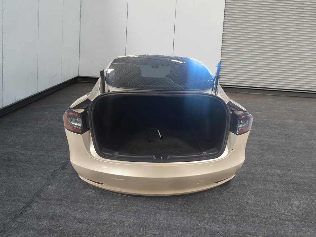 Tesla Model 3 STANDARD RANGE PLUS 2022 à St-Jean-Sur-Richelieu, Québec - 6 - w1024h768px