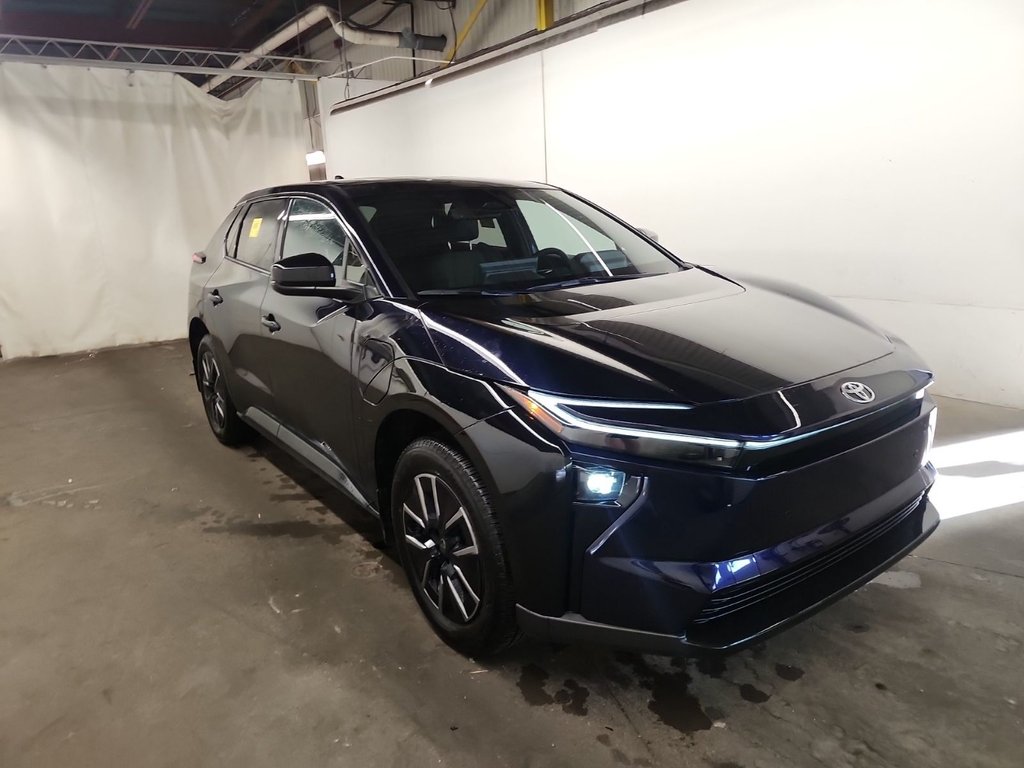 2026 Toyota bZ XLE in St-Jean-Sur-Richelieu, Quebec - 5 - w1024h768px
