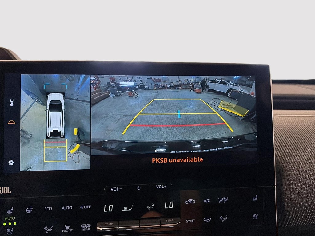 2023 Toyota BZ4X XLE AWD TOIT-PANORAMIQUE in St-Jean-Sur-Richelieu, Quebec - 17 - w1024h768px