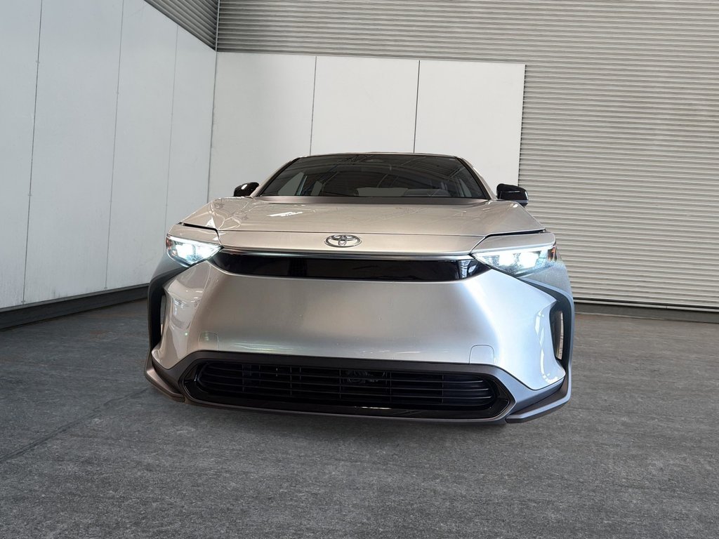 Toyota BZ4X LE AWD 2025 à St-Jean-Sur-Richelieu, Québec - 2 - w1024h768px
