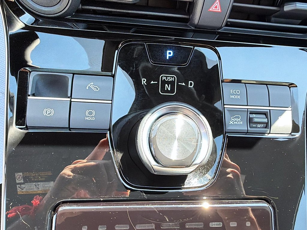 2025 Toyota BZ4X LE AWD in St-Jean-Sur-Richelieu, Quebec - 15 - w1024h768px