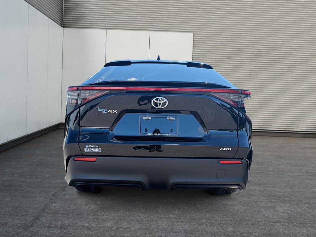 2025 Toyota BZ4X LE AWD in St-Jean-Sur-Richelieu, Quebec - 3 - w1024h768px