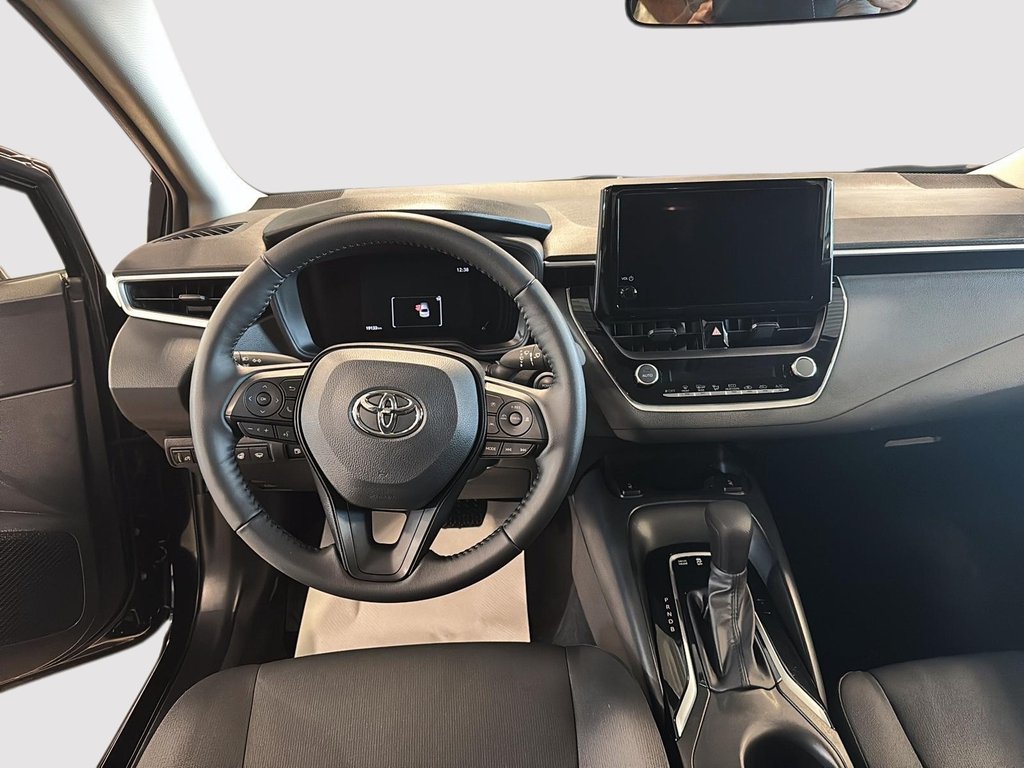 2025 Toyota Corolla LE HYBRID AWD in St-Jean-Sur-Richelieu, Quebec - 10 - w1024h768px