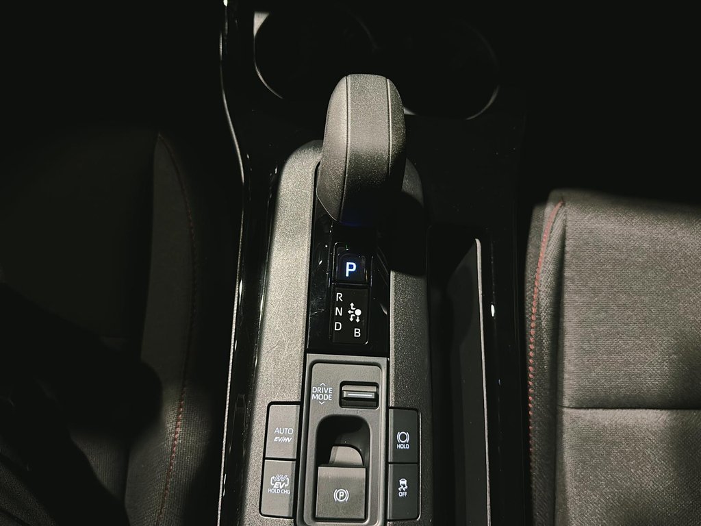 Toyota PRIUS PRIME SE HYBRIDE BRANCHABLE 2024 à St-Jean-Sur-Richelieu, Québec - 15 - w1024h768px
