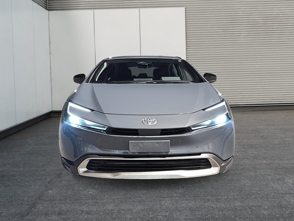 Toyota PRIUS PRIME SE HYBRIDE BRANCHABLE 2024 à St-Jean-Sur-Richelieu, Québec - 2 - w1024h768px