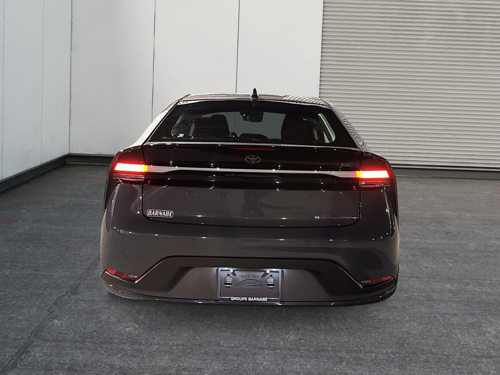 Toyota PRIUS PRIME SE HYBRIDE BRANCHABLE 2024 à St-Jean-Sur-Richelieu, Québec - 3 - w1024h768px