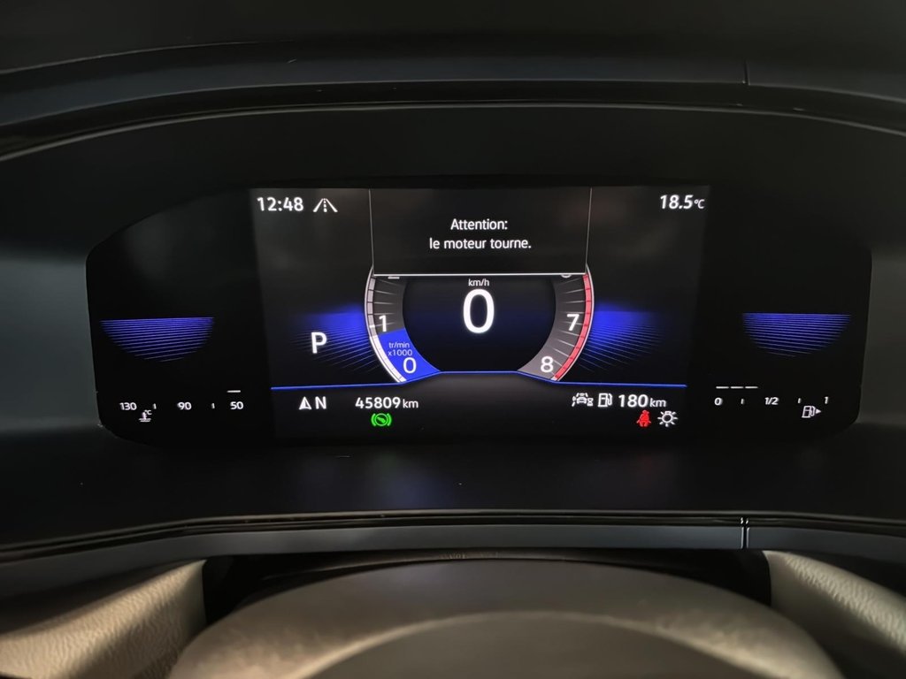 Volkswagen Taos Comfortline 4Motion 2023 à St-Jean-Sur-Richelieu, Québec - 12 - w1024h768px