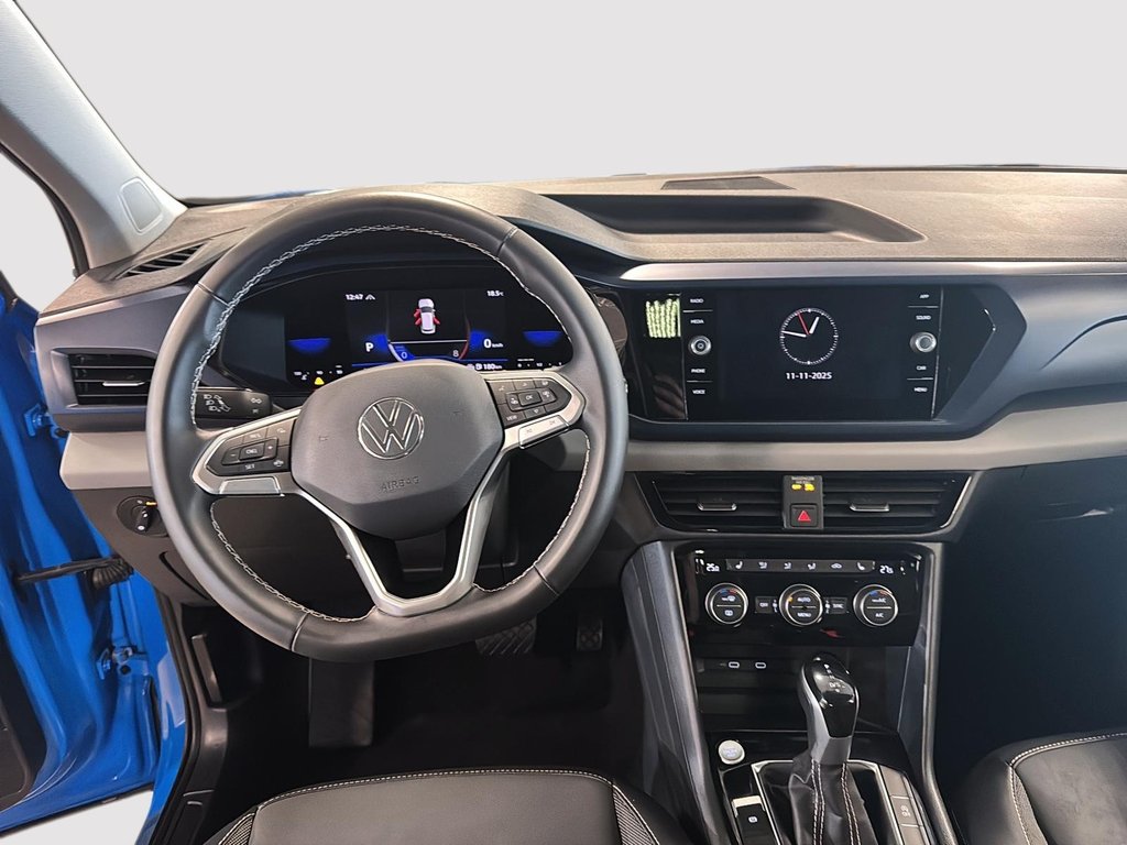 Volkswagen Taos Comfortline 4Motion 2023 à St-Jean-Sur-Richelieu, Québec - 9 - w1024h768px