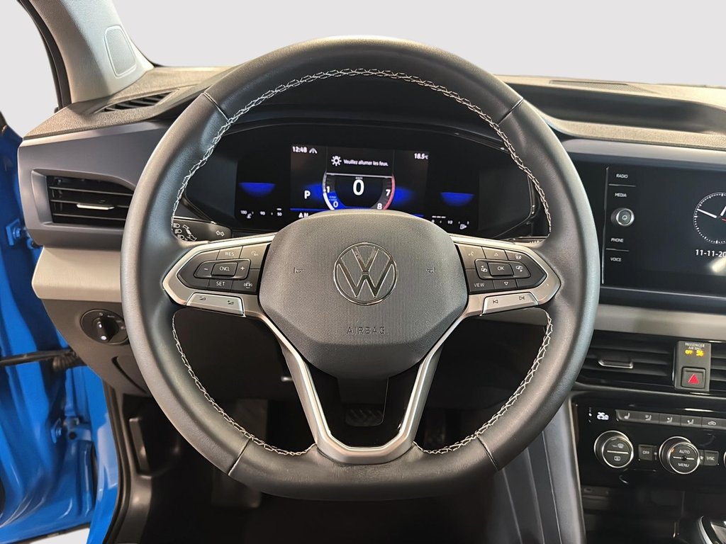 Volkswagen Taos Comfortline 4Motion 2023 à St-Jean-Sur-Richelieu, Québec - 11 - w1024h768px
