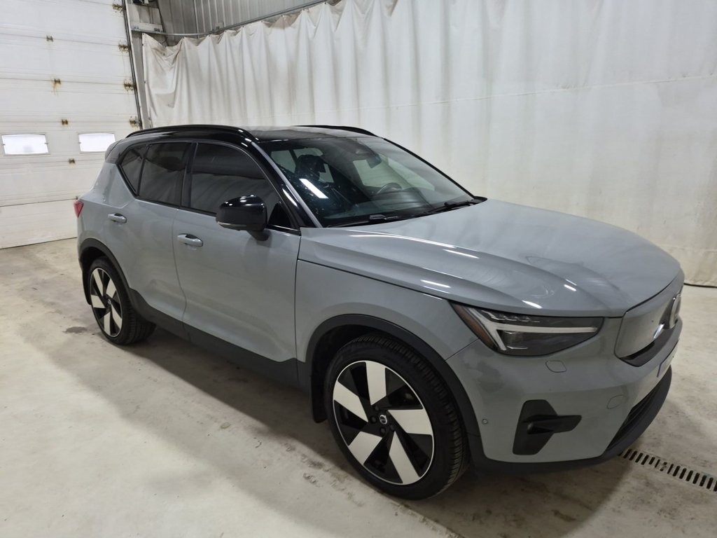 2024 Volvo XC40 Recharge Pure Electric Ultimate AWD in St-Jean-Sur-Richelieu, Quebec - 7 - w1024h768px