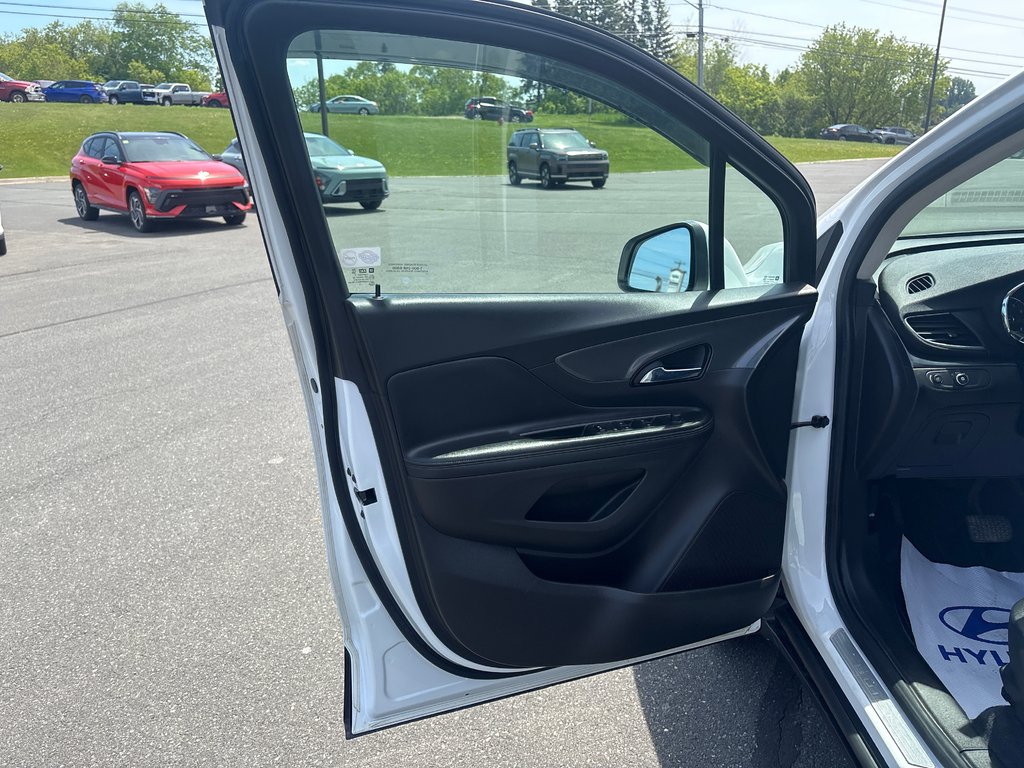 Buick Encore Preferred 2018 à Bathurst, Nouveau-Brunswick - 8 - w1024h768px