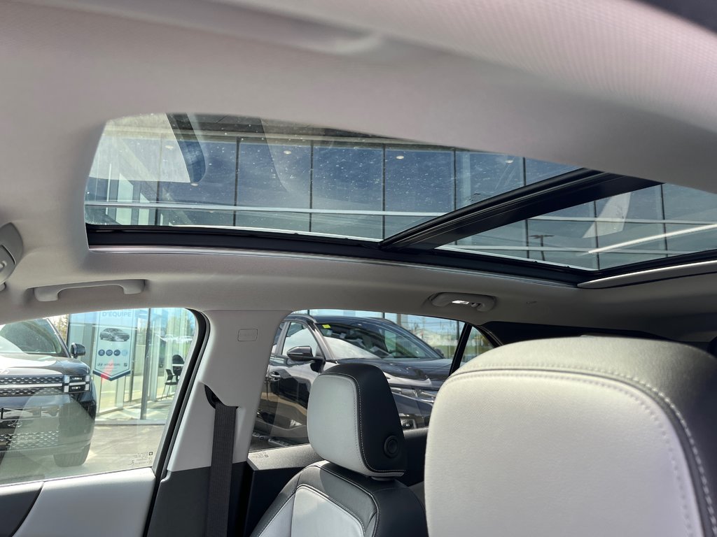 Chevrolet Equinox Premier 2018 à Bathurst, Nouveau-Brunswick - 13 - w1024h768px