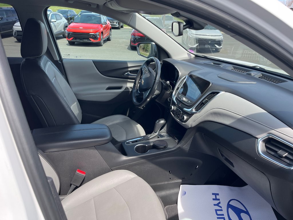 Chevrolet Equinox Premier 2018 à Bathurst, Nouveau-Brunswick - 10 - w1024h768px