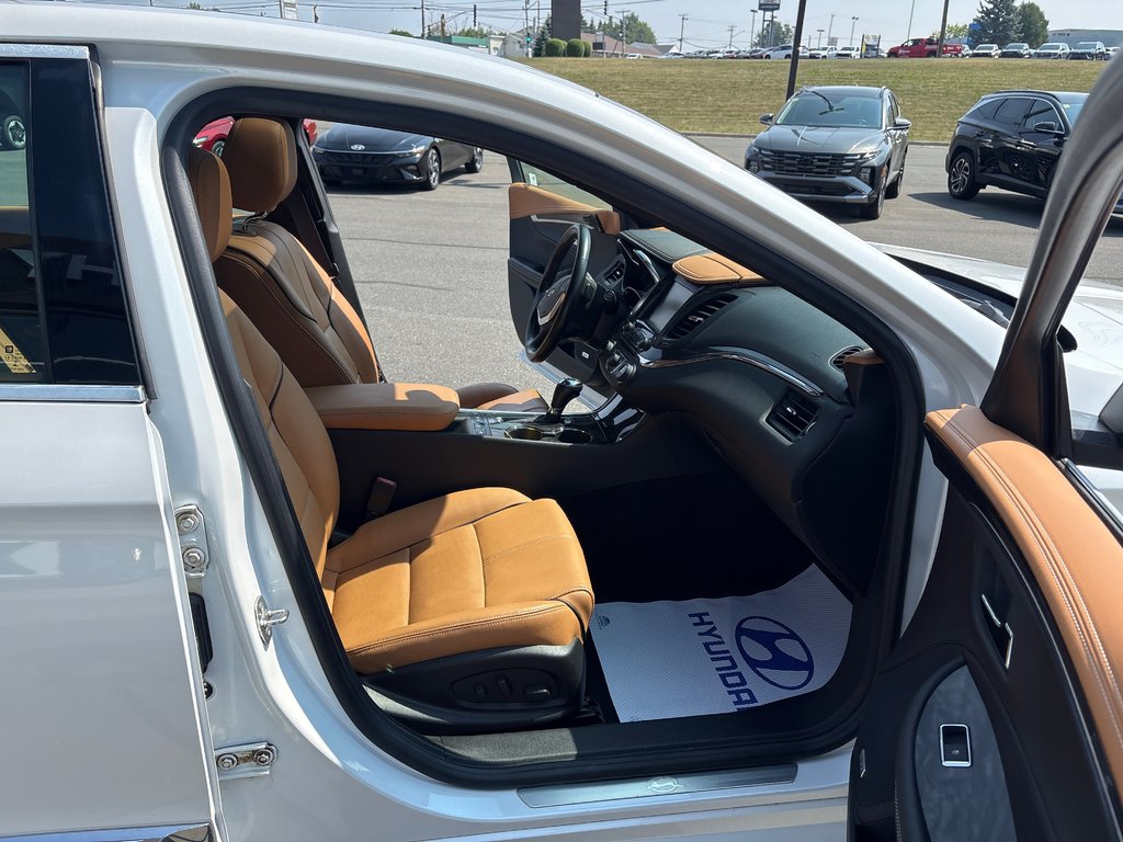 Chevrolet Impala LTZ 2015 à Bathurst, Nouveau-Brunswick - 14 - w1024h768px
